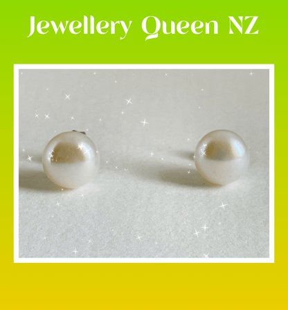 Cultured Pearl stud earrings Earrings