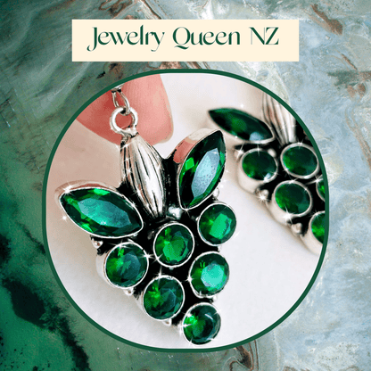 Viridescent Chrome Diopside and Peridot pendant earrings set Apparel & Accessories