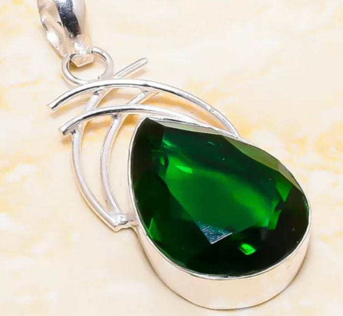 Chrome Diopside pendant and earrings Jewelry Sets